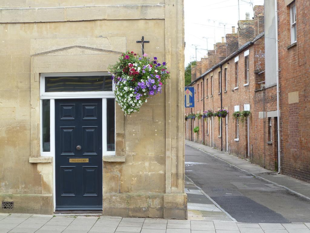 Chalice Lodge Glastonbury Exterior foto